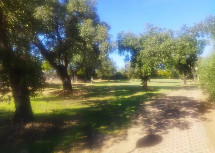 Nuraghe Ruiu Piazzole Blue Camping *